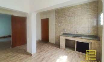 Imagem 13: Casa com 3 quartos, 250 m² - venda por R$ 650.000 ou aluguel por R$ 3.153/mês - Mutuá - Sã