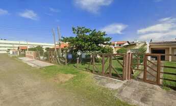 Imagem 2: TRAMANDAí - Casa Padrão - Centro