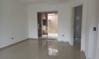 Imagem 3: SOBRADO com 3 dormitórios à venda com 145m² por R$ 695.000,00 no bairro Santa Felicidade