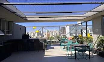 Imagem 2: Ao lado do Shop Frei Caneca