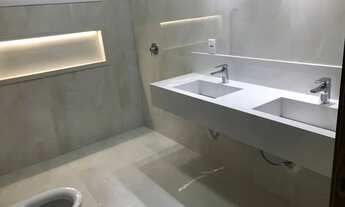 Imagem 3: Casa de condomínio para venda tem 212 metros quadrados com 4 quartos