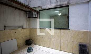 Imagem 5: Apartamento para Aluguel - Trindade, 2 Quartos, 60 m2