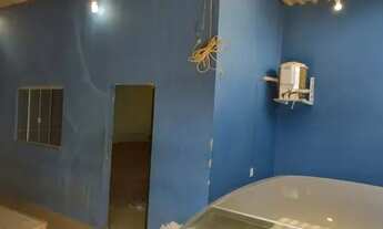 Imagem 4: Casa para venda possui 160 metros quadrados com 3 quartos em Balneário de Carapebus - Serr