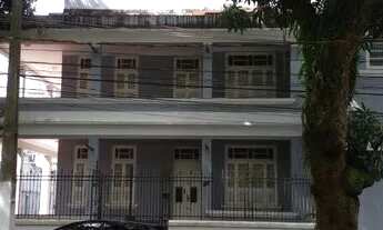 Imagem: Alugo Excelente Ponto Comercial Bairro