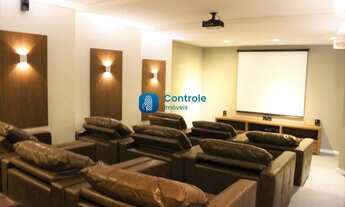 Imagem 2: Apartamento com 02 dormitórios no bairro Abraão, em Florianópolis