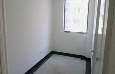Imagem 3: CONJUNTO COMERCIAL REFORMADO 38M² UTEIS