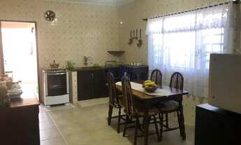 Imagem 4: Casa Casa com 5 dormitórios