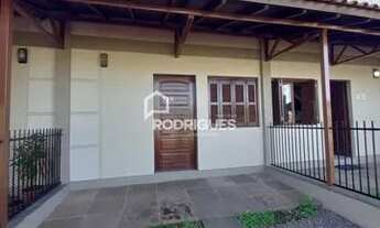 Imagem 2: PORTãO - Casa Padrão - Jardim Cecilia