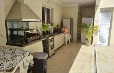 Imagem 10: MARAVILHOSO SOBRADO PARA LOCAÇÃO E VENDA NO SWISS PARK