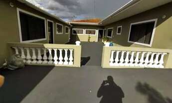 Imagem 3: Quartos mobiliados em pensão (Araraquara