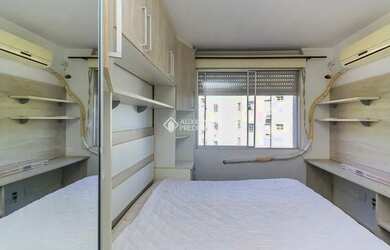 Imagem 2: Apartamento para aluguel com 52 metros quadrados com 2 quartos em Azenha - Porto Alegre