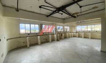 Imagem 3: Prédio comercial com 8 salas na Cidade Nova