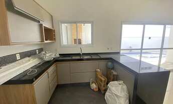 Imagem 4: Casa para aluguel possui 250 metros quadrados em Itapeva - Votorantim - São Paulo