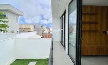 Imagem 2: Casa de condomínio para venda tem 303 metros quadrados com 4 quartos