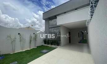 Imagem: Casa de Rua - Casa 3 quartos, sendo 1 suíte