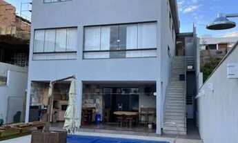 Imagem: Casa à venda, 4 quartos, 2 suítes, 4 vagas