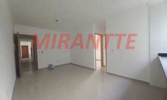 Imagem 2: Cond. fechado de 2021m² com 2 quartos em Água Fria