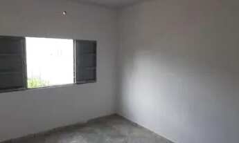 Imagem 7: Casa 3 quartos. Bairro Taveirópolis, com quintal, garagem descoberta. Próx. Duque