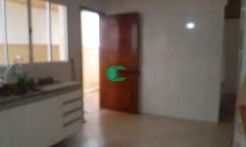 Imagem 6: Casa no B. Pinheirinho próxima colégio Sagrada Família em Santo André