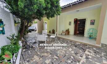 Imagem 6: Excelente casa plana, solta, com amplo terreno e piscina, reformada!