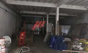 Imagem: Prédio comercial com kitnets e ponto a