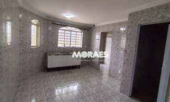 Imagem 5: Casa com 4 quartos, 1 suíte, 6 vagas, a/c 200 m² - venda por R$ 430.000 ou aluguel por R