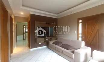 Imagem: Casa Ampla com 3 Quartos e Varanda Gourmet