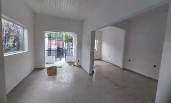 Imagem 4: Alugo casa comercial no centro de Queimados ao lado do mercado