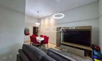 Imagem 4: Casa padrão à venda em São Carlos: 2 dormitórios, suíte e 2 garagens