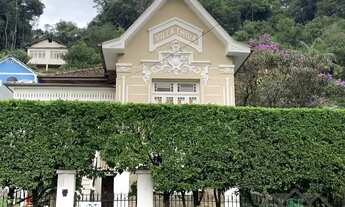 Imagem 4: Casa- Petrópolis, Centro