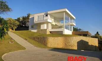 Imagem 2: Excelente Casa 3 dormitório(s) em Cacupé - Florianópolis