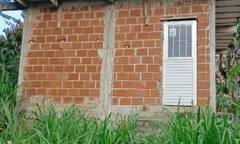 Imagem 4: Casa em fase de acabamento [junto com terreno 10x24