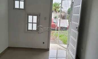 Imagem 2: Casa em alvenaria possui 2 dormitórios - Cinco Colônias / Canoas