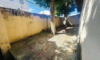 Imagem 5: Casa de esquina para aluguel com 388m², 4 quartos, 5 vagas - Joaquim Távora - Fortaleza