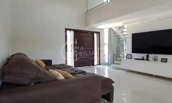 Imagem 5: Casa com 4 Quartos, sendo 3 Suítes, Porteira Fechada, de Alto Padrão à Venda no Alphaville