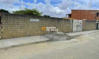 Imagem: Terreno com 1.056 M² no Mondubim