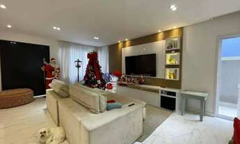 Imagem 3: Casa em Condomínio Fechado no Arujá Real Park - 4 Suítes, Piscina Aquecida e Porteira Fech