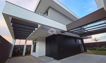 Imagem 5: Casas de 3 suítes para venda na LAGOA DA CONCEIÇÃO - FLORIANÓPOLIS/SC