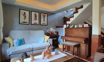 Imagem: Casa Espaçosa e Semimobiliada com 3 Dormitórios