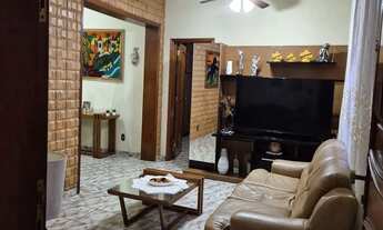 Imagem: Vendo casa no centro com 3 quartos, área