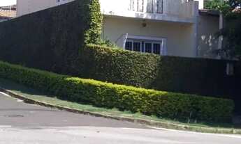 Imagem 4: Imóvel para venda possui 120 metros quadrados com 1 suite e 3 quartos