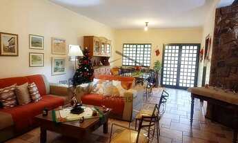 Imagem: Casa com 3 dormitórios à venda, 244 m²