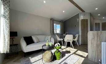 Imagem 2: LINDA CASA MÓVEL COM 2 QUARTOS