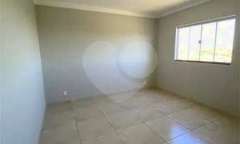 Imagem 3: Apartamento com 3 quartos à venda em Conjunto Iapc - GO