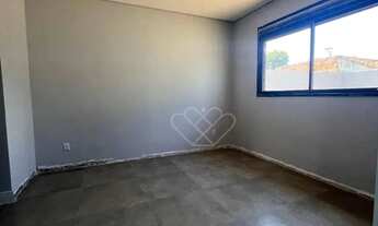 Imagem 3: Casa com Suíte e Acabamentos Modernos à Venda Conforto e Estilo em Cada Detalhe