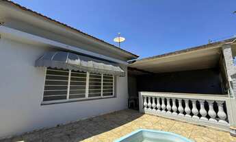 Imagem 2: Casa 4 Dormitórios/Moradia ou Clinica