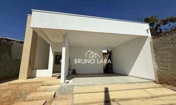 Imagem 3: Casa à venda no Bairro Fernão Dias- Igarapé/MG