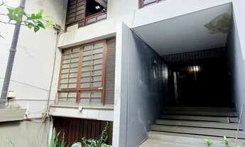 Imagem 3: Amplo Imóvel para fins comerciais em 03 pavimentos e 03 vagas de garagem - COD 1324