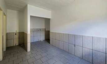 Imagem 2: Casa para alugar com 32 m² em pátio compartilhado no bairro Fragata, Pelotas/RS oportunid