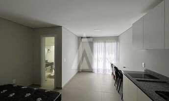 Imagem 5: Apartamento studio, mobiliado, 1 dormitório, cozinha e bwc